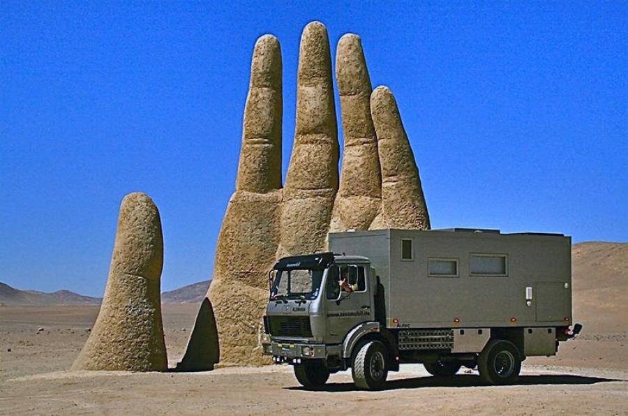  Mercedes-Benz 1017 A Expeditionsmobil 2009 года  (фото 1 из 1)